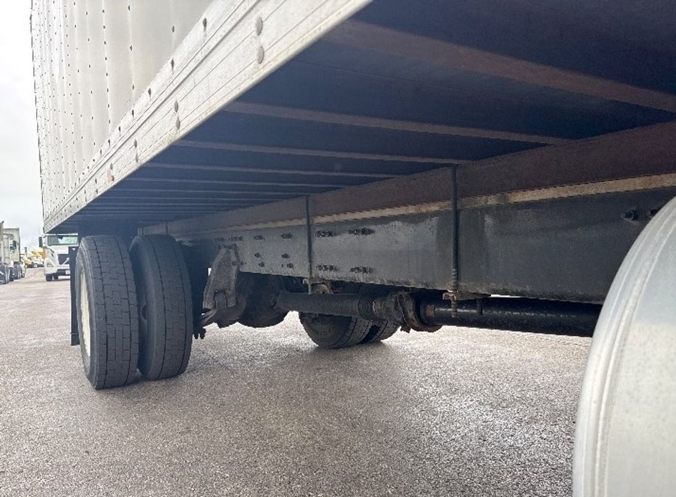 Medium Duty Box Truck-Light and Medium Duty Trucks-Freightliner-2019-M211242S-Romulus-MI-380,513\n\t\tmiles-$ 56,750 - Image 14