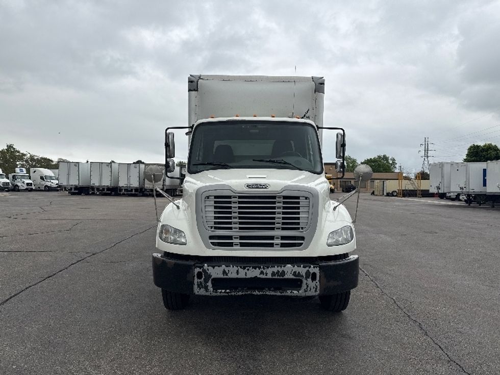 Medium Duty Box Truck-Light and Medium Duty Trucks-Freightliner-2019-M211242S-Romulus-MI-380,513\n\t\tmiles-$ 56,750 - Image 2