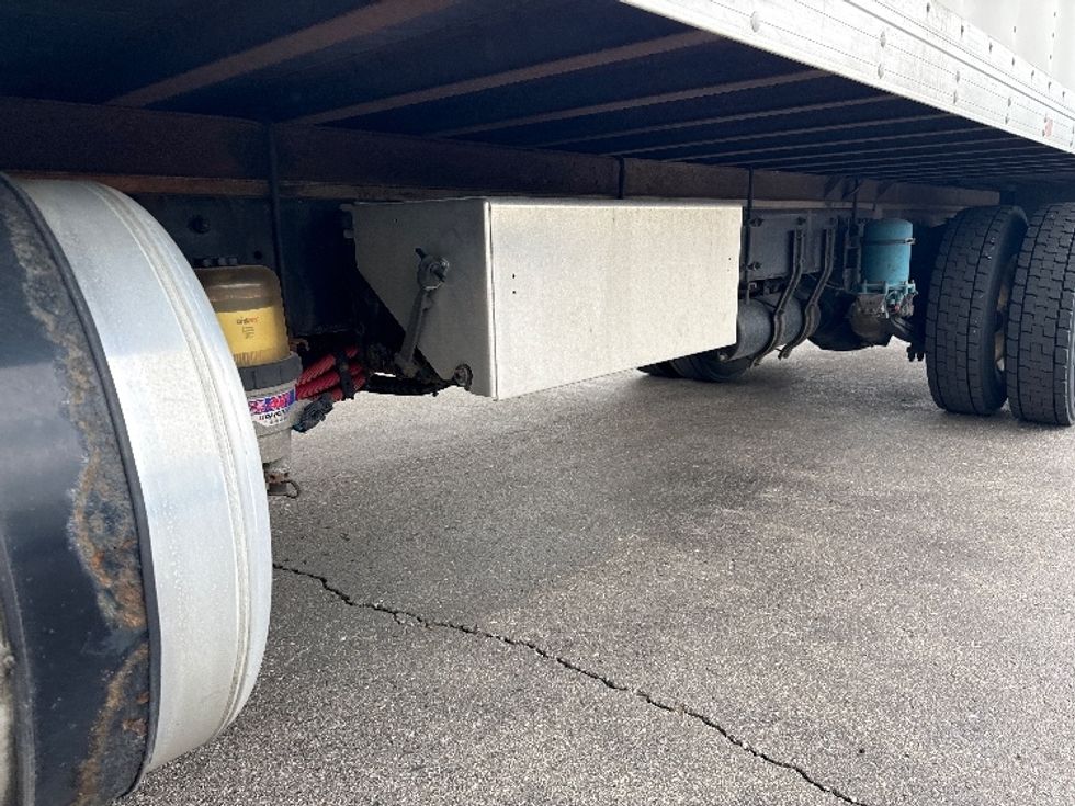 Medium Duty Box Truck-Light and Medium Duty Trucks-Freightliner-2019-M211242S-Romulus-MI-380,513\n\t\tmiles-$ 56,750 - Image 5