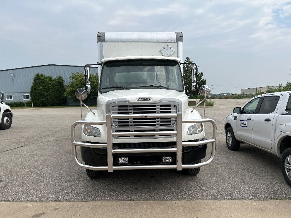Medium Duty Box Truck-Light and Medium Duty Trucks-Freightliner-2019-M211242S-Saginaw-MI-451,252\n\t\tmiles-$ 50,750 - Image 2