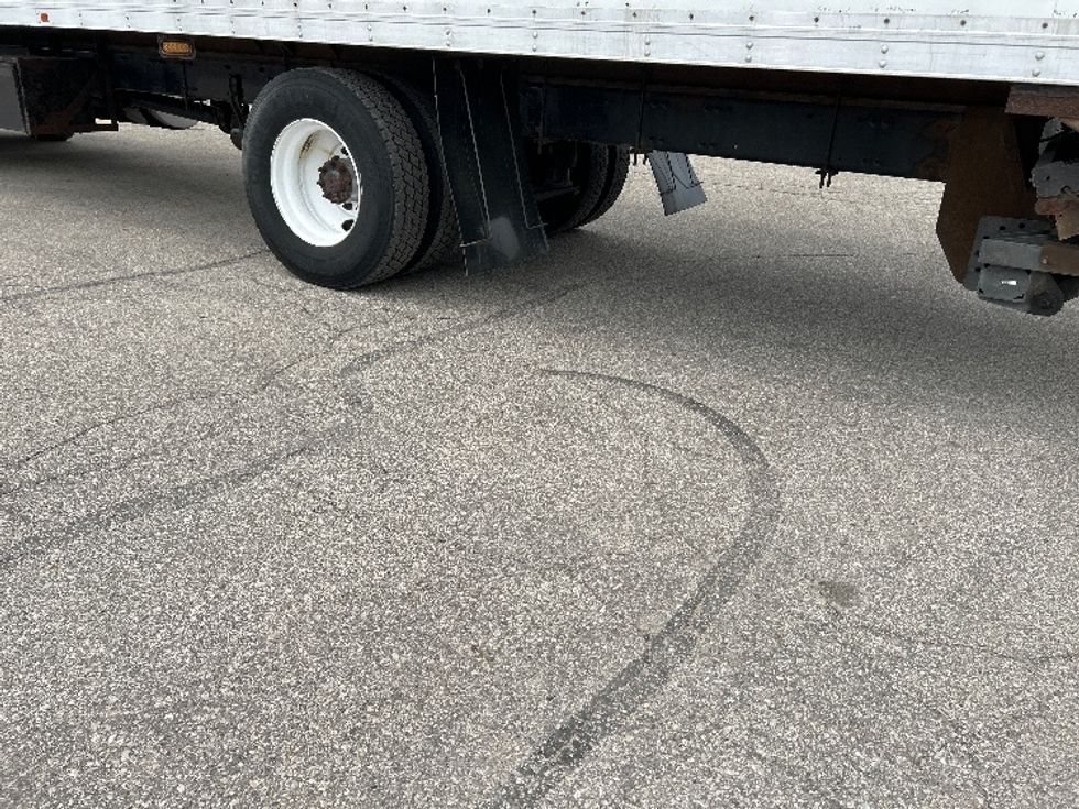 Medium Duty Box Truck-Light and Medium Duty Trucks-Freightliner-2019-M211242S-Saginaw-MI-451,252\n\t\tmiles-$ 50,750 - Image 5