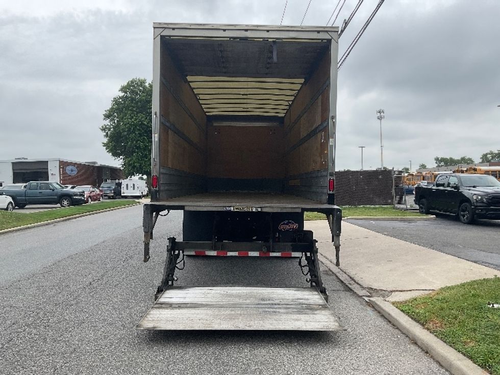 Medium Duty Box Truck-Light and Medium Duty Trucks-Freightliner-2019-M211242S-West Babylon-NY-342,685\n\t\tmiles-$ 55,250 - Image 9