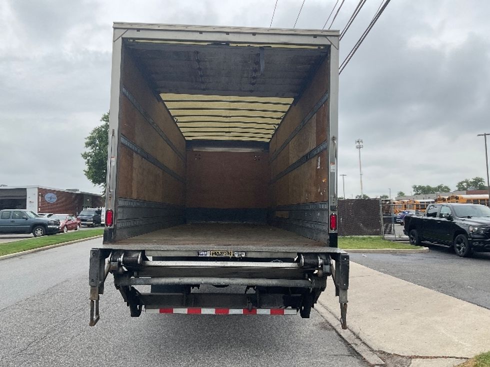 Medium Duty Box Truck-Light and Medium Duty Trucks-Freightliner-2019-M211242S-West Babylon-NY-342,685\n\t\tmiles-$ 55,250 - Image 8