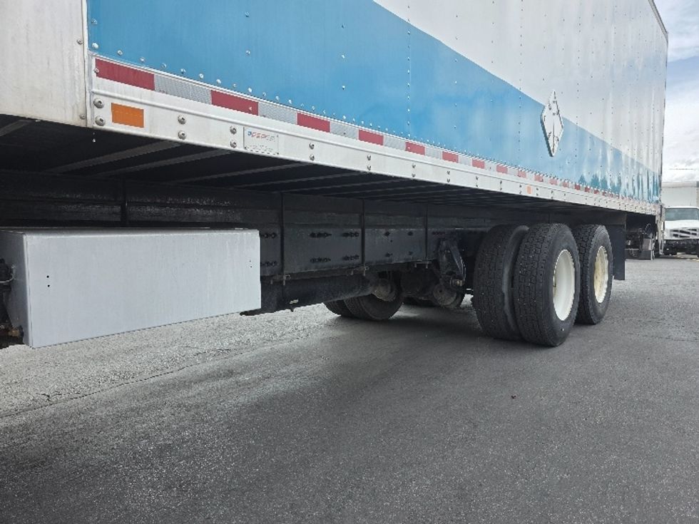 Medium Duty Box Truck-Light and Medium Duty Trucks-Freightliner-2019-M211264S-El Paso-TX-848,506\n\t\tmiles-$ 52,750 - Image 5