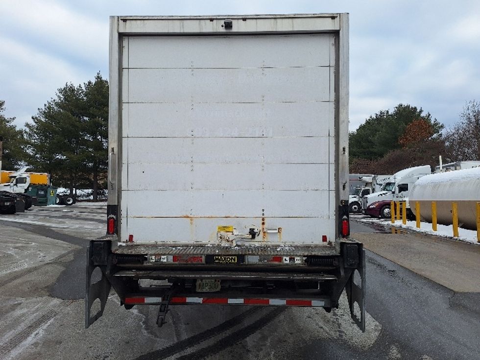 Medium Duty Box Truck-Light and Medium Duty Trucks-Freightliner-2019-M211264S-Londonderry-NH-205,494\n\t\tmiles-$ 82,500 - Image 7