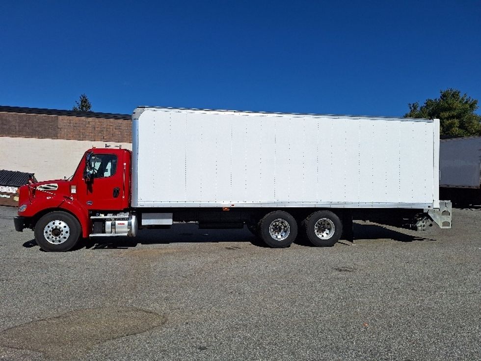 2019 Freightliner M2 112 Medium Duty photo 4
