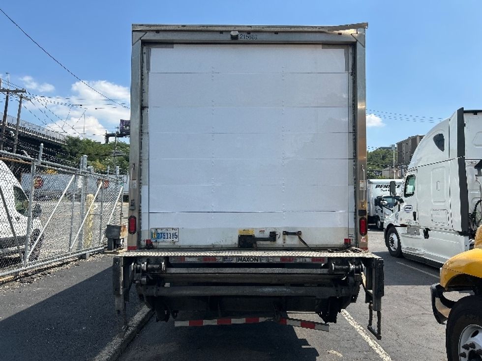 Medium Duty Box Truck-Light and Medium Duty Trucks-Freightliner-2019-M211264S-North Bergen-NJ-141,899\n\t\tmiles-$ 90,000 - Image 7