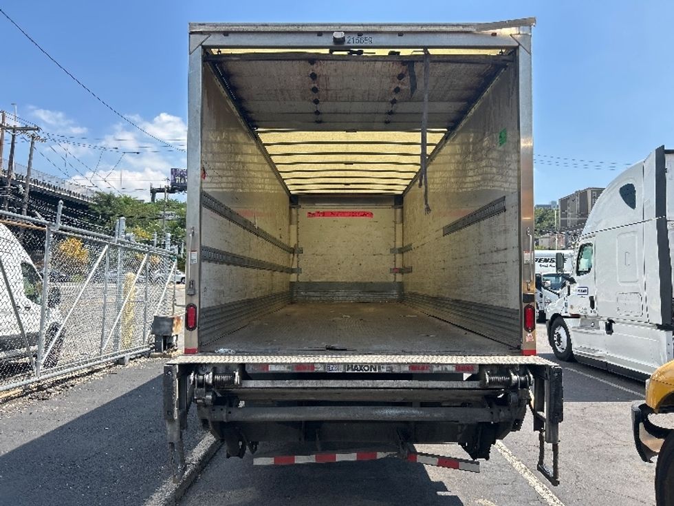Medium Duty Box Truck-Light and Medium Duty Trucks-Freightliner-2019-M211264S-North Bergen-NJ-141,899\n\t\tmiles-$ 90,000 - Image 8
