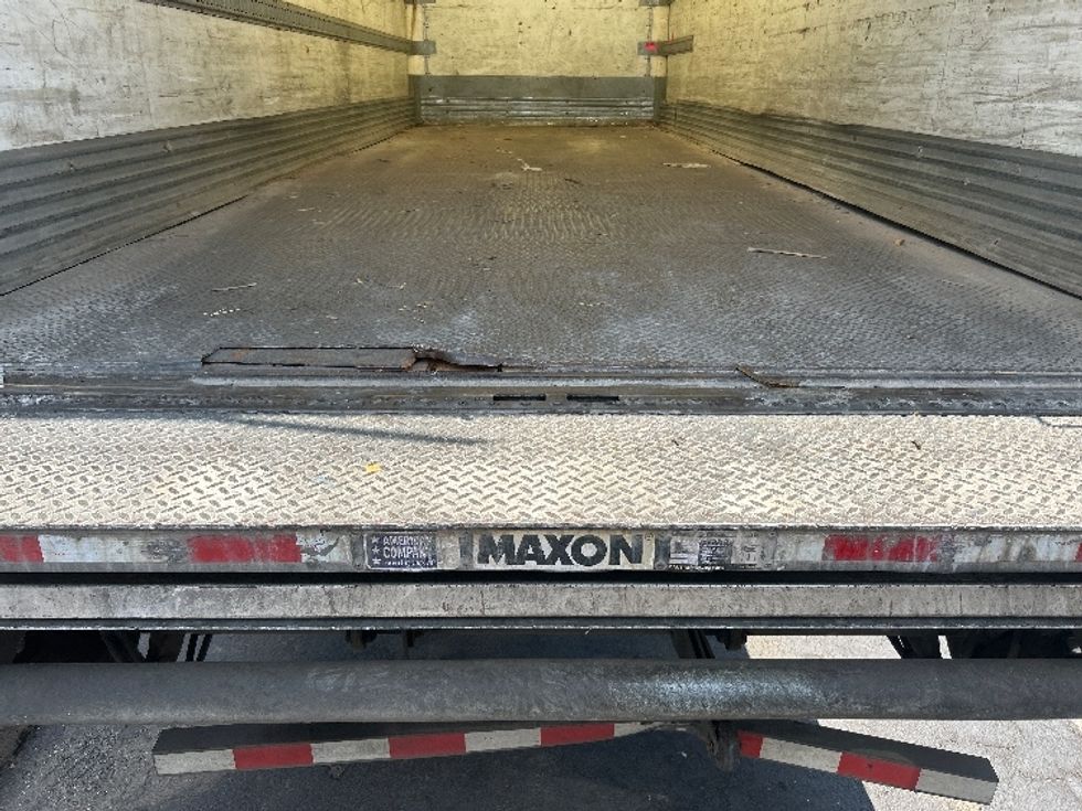 Medium Duty Box Truck-Light and Medium Duty Trucks-Freightliner-2019-M211264S-North Bergen-NJ-141,899\n\t\tmiles-$ 90,000 - Image 10