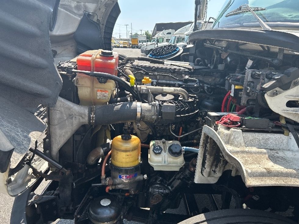 Medium Duty Box Truck-Light and Medium Duty Trucks-Freightliner-2019-M211264S-North Bergen-NJ-141,899\n\t\tmiles-$ 90,000 - Image 24