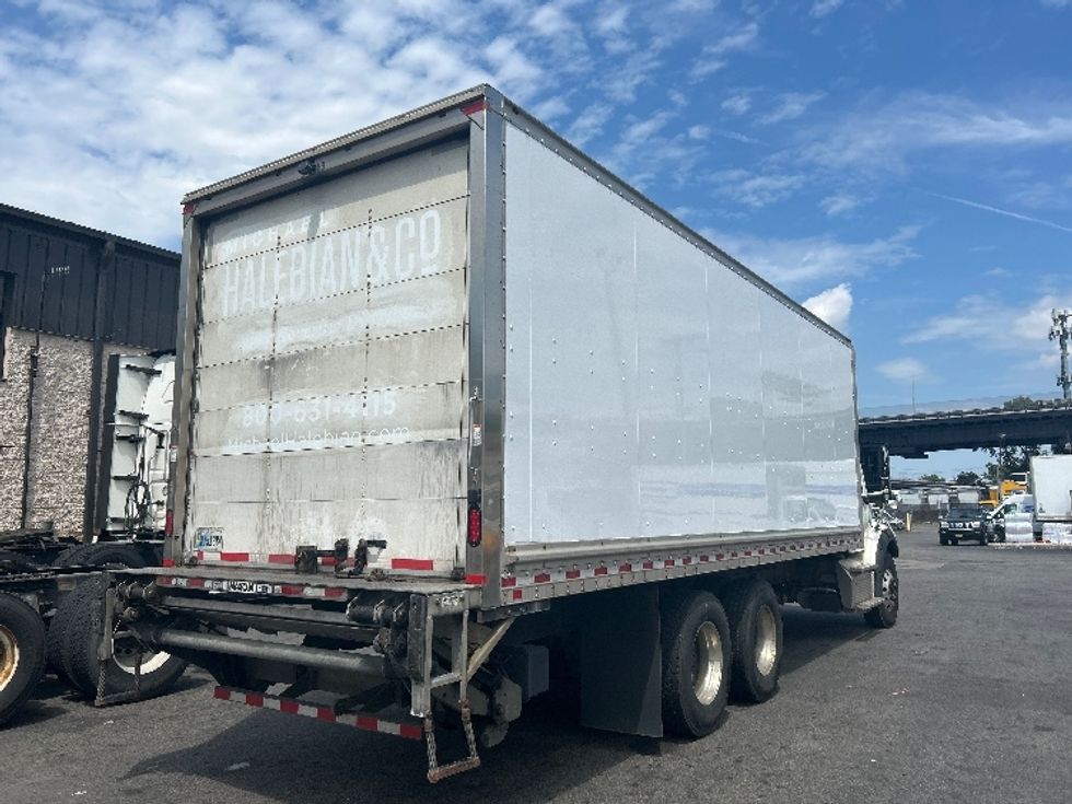 Medium Duty Box Truck-Light and Medium Duty Trucks-Freightliner-2019-M211264S-North Bergen-NJ-216,102\n\t\tmiles-$ 87,000 - Image 13