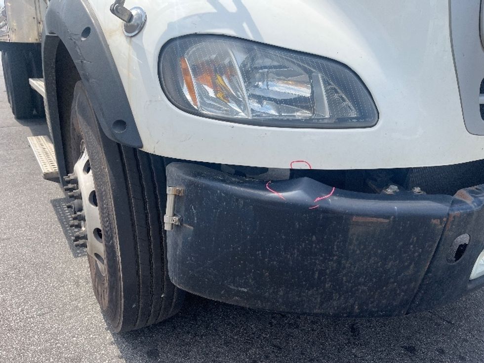 Medium Duty Box Truck-Light and Medium Duty Trucks-Freightliner-2019-M211264S-North Bergen-NJ-216,102\n\t\tmiles-$ 87,000 - Image 28