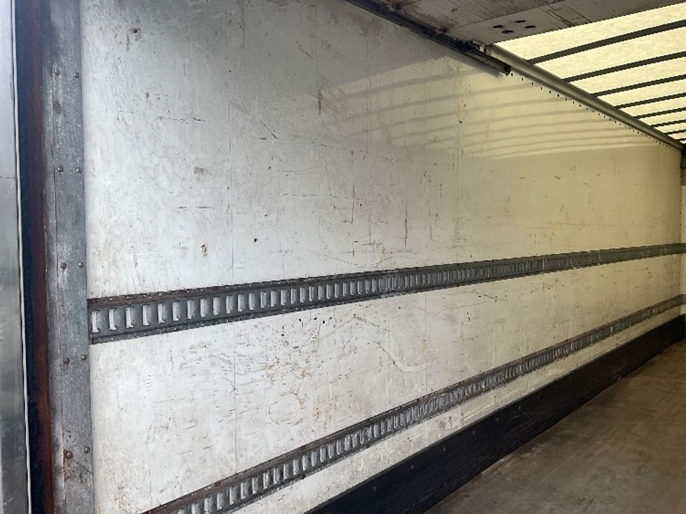 Medium Duty Box Truck-Light and Medium Duty Trucks-Freightliner-2019-M211264S-Rochester-NY-142,949\n\t\tmiles-$ 94,000 - Image 11