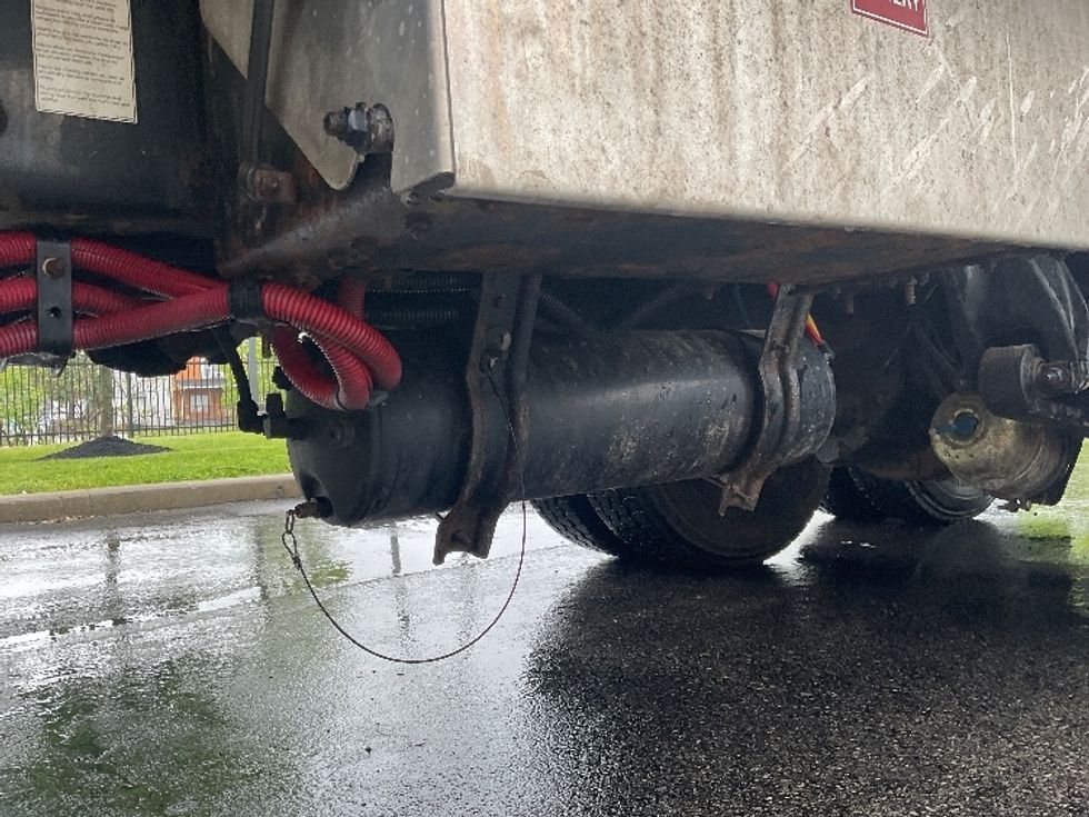 Medium Duty Box Truck-Light and Medium Duty Trucks-Freightliner-2019-M211264S-Rochester-NY-142,949\n\t\tmiles-$ 94,000 - Image 5