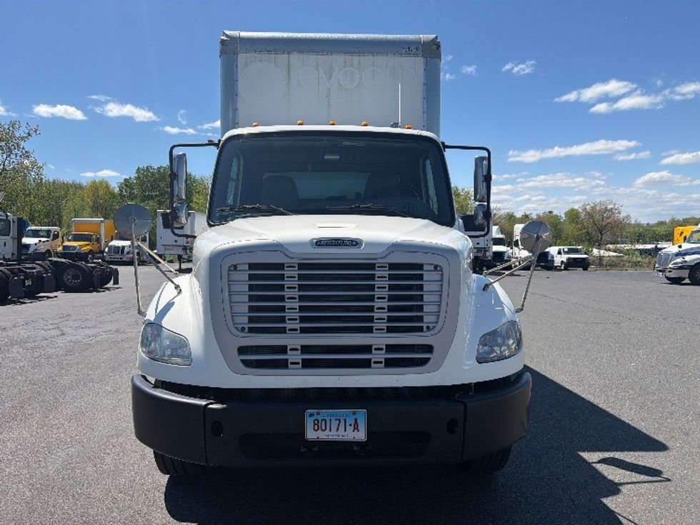 Medium Duty Box Truck-Light and Medium Duty Trucks-Freightliner-2019-M211264S-Springfield-MA-146,704\n\t\tmiles-$ 74,750 - Image 2