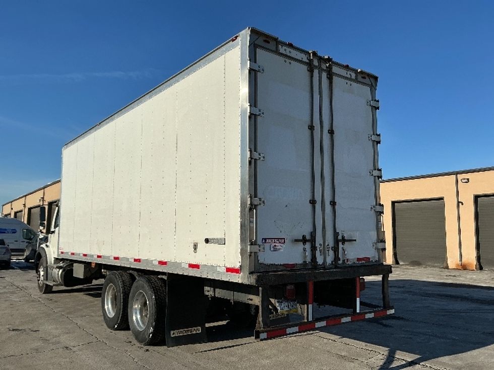 Medium Duty Box Truck-Light and Medium Duty Trucks-Freightliner-2019-M211264S-Wilkes Barre-PA-171,508\n\t\tmiles-$ 80,250 - Image 6