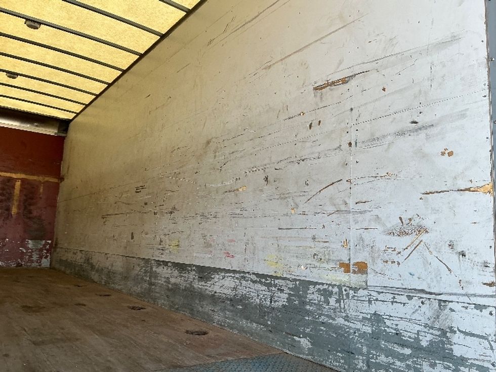 Medium Duty Box Truck-Light and Medium Duty Trucks-Freightliner-2019-M211264S-Wilkes Barre-PA-171,508\n\t\tmiles-$ 80,250 - Image 12