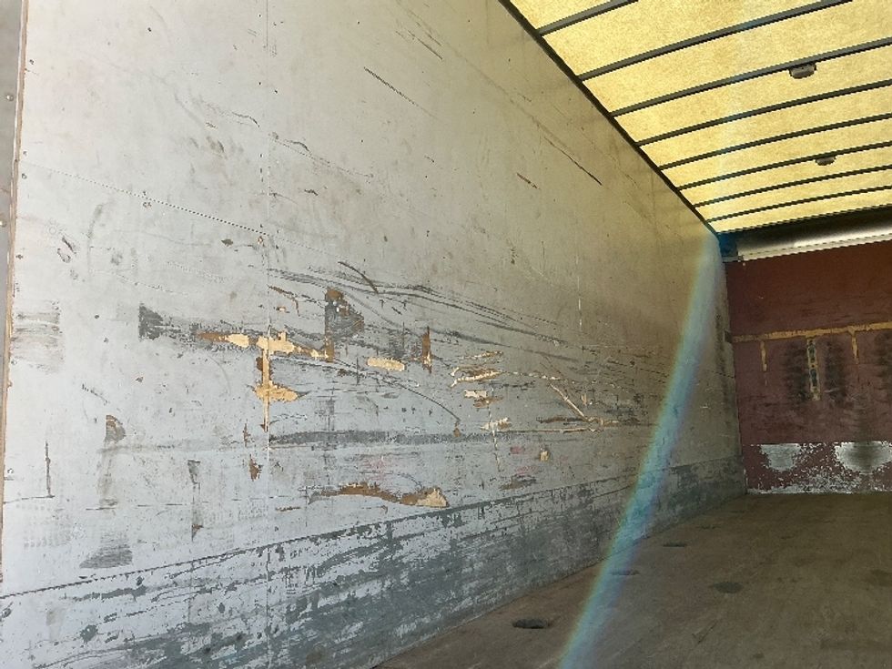 Medium Duty Box Truck-Light and Medium Duty Trucks-Freightliner-2019-M211264S-Wilkes Barre-PA-171,508\n\t\tmiles-$ 80,250 - Image 11