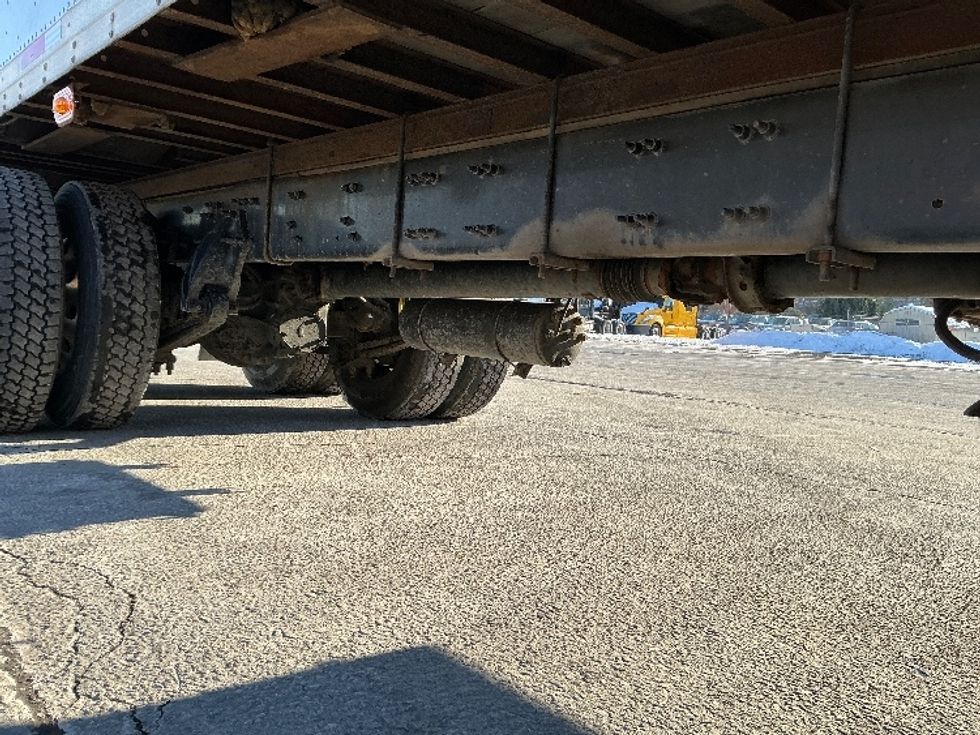 Medium Duty Box Truck-Light and Medium Duty Trucks-Freightliner-2019-M211264S-Wilkes Barre-PA-171,508\n\t\tmiles-$ 80,250 - Image 14