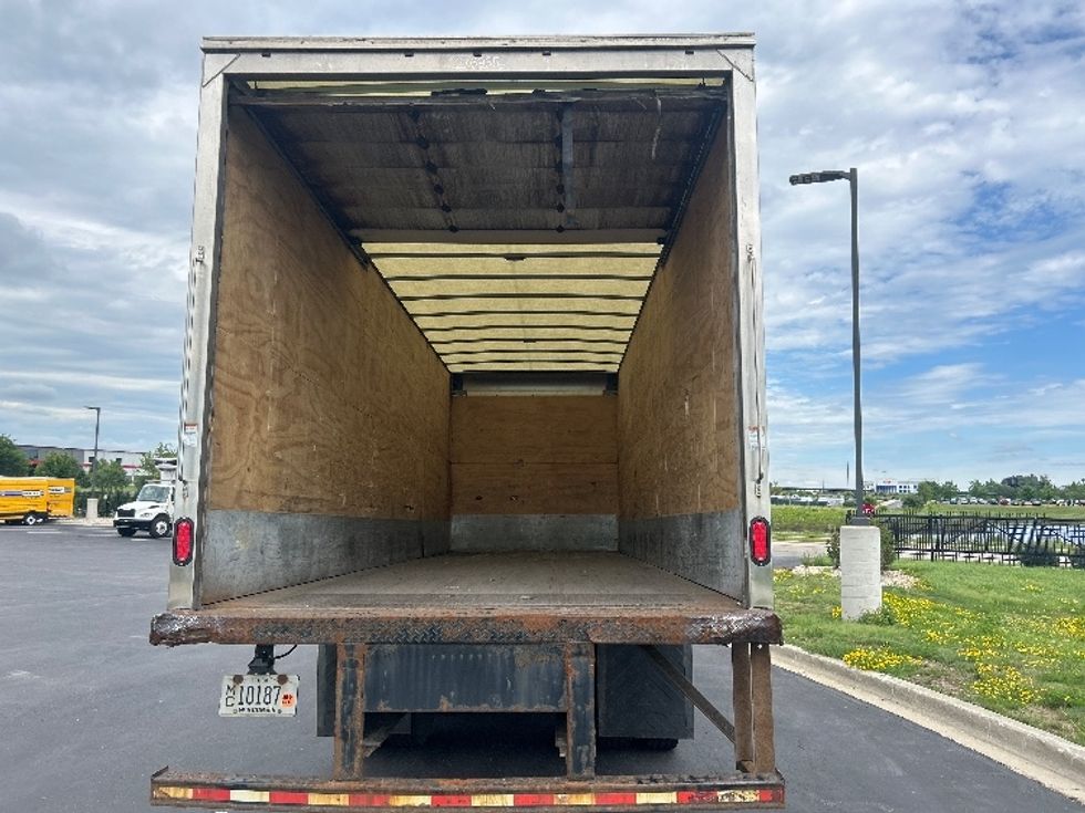 Medium Duty Box Truck-Light and Medium Duty Trucks-Freightliner-2019-M211264S-Windsor-WI-366,077\n\t\tmiles-$ 63,750 - Image 8