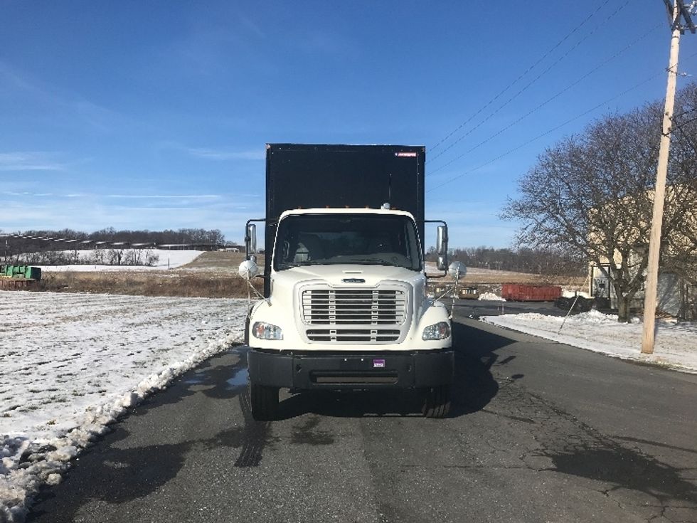 Medium Duty Box Truck-Light and Medium Duty Trucks-Freightliner-2019-M211284S-Cleona-PA-85,716\n\t\tmiles-$ 125,500 - Image 2