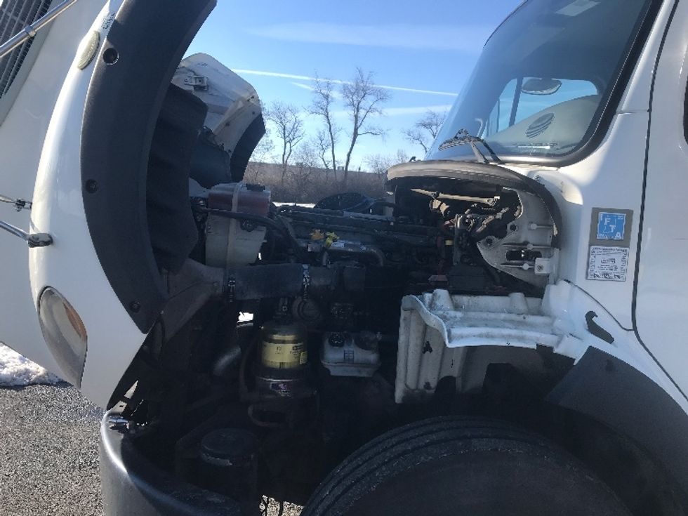 Medium Duty Box Truck-Light and Medium Duty Trucks-Freightliner-2019-M211284S-Cleona-PA-85,716\n\t\tmiles-$ 125,500 - Image 23