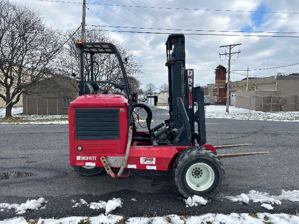 Medium Duty Box Truck-Light and Medium Duty Trucks-Freightliner-2019-M211284S-Cleona-PA-85,716\n\t\tmiles-$ 125,500 - Image 28