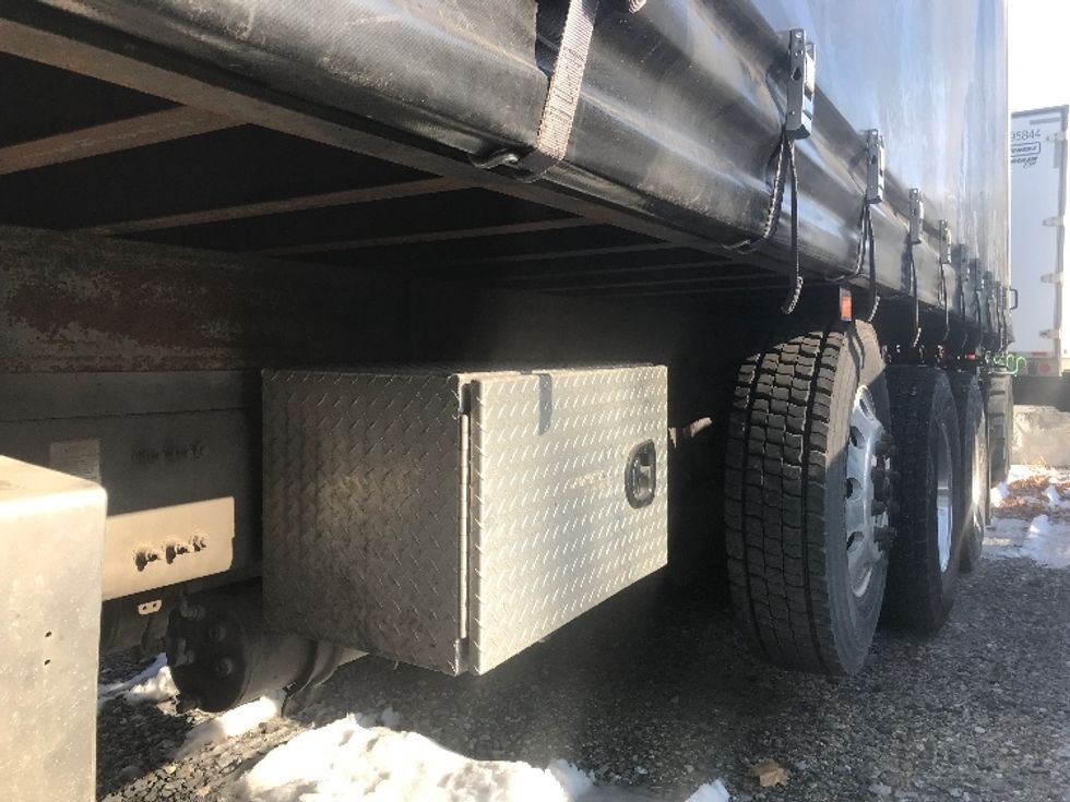 Medium Duty Box Truck-Light and Medium Duty Trucks-Freightliner-2019-M211284S-Cleona-PA-85,716\n\t\tmiles-$ 125,500 - Image 5