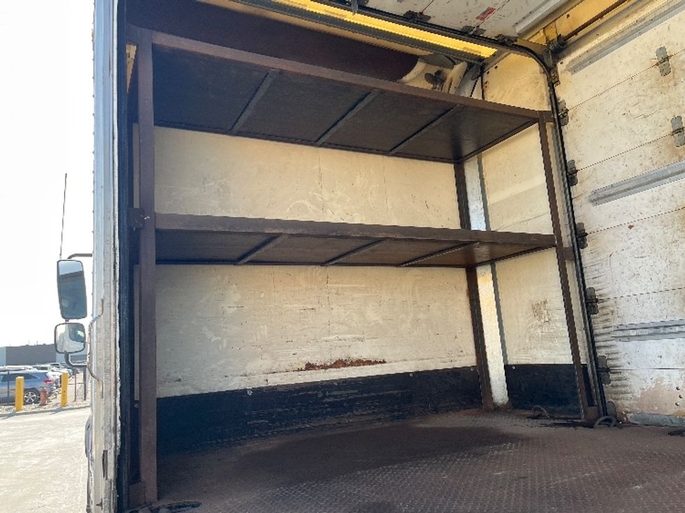Medium Duty Box Truck-Light and Medium Duty Trucks-Freightliner-2019-M211284S-Warren-MI-333,469\n\t\tmiles-$ 85,250 - Image 27