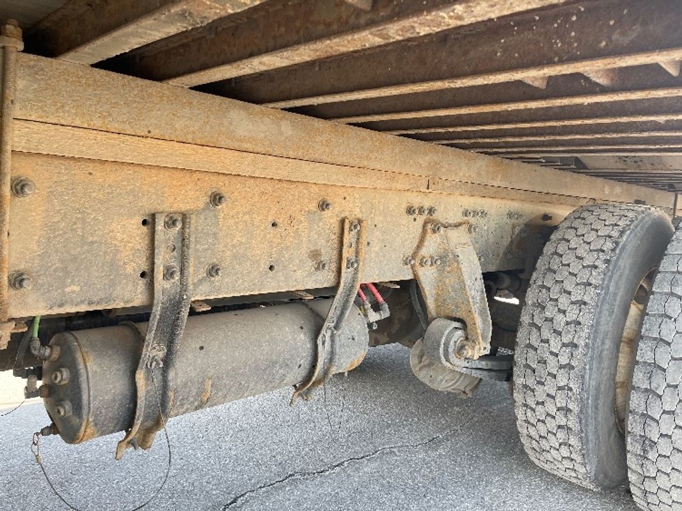 Medium Duty Box Truck-Light and Medium Duty Trucks-Freightliner-2019-M211284S-Warren-MI-333,469\n\t\tmiles-$ 85,250 - Image 5