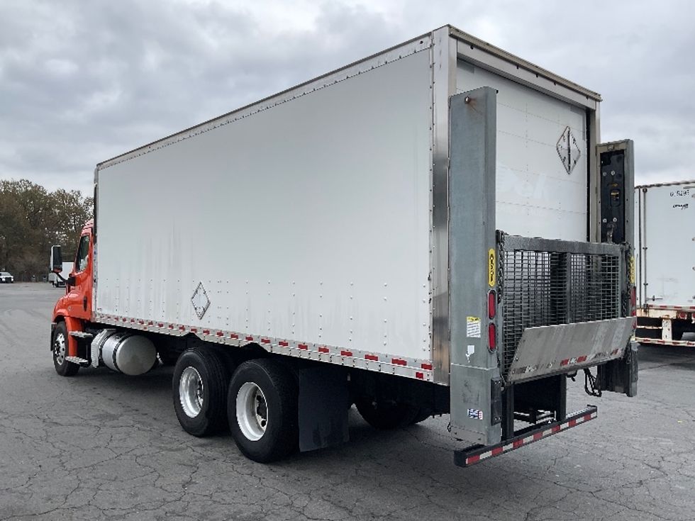 Medium Duty Box Truck-Light and Medium Duty Trucks-Freightliner-2020-Cascadia X11364S-Little Rock-AR-366,815\n\t\tmiles-$ 82,250 - Image 6