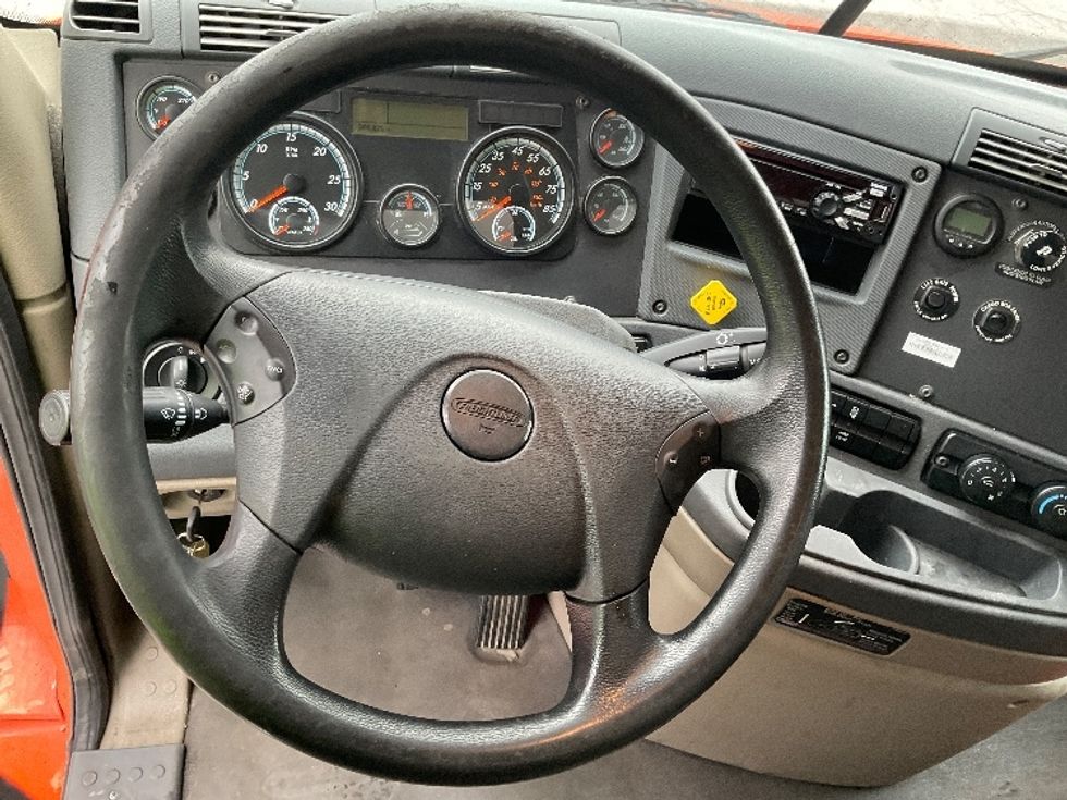 Medium Duty Box Truck-Light and Medium Duty Trucks-Freightliner-2020-Cascadia X11364S-Little Rock-AR-366,815\n\t\tmiles-$ 82,250 - Image 19