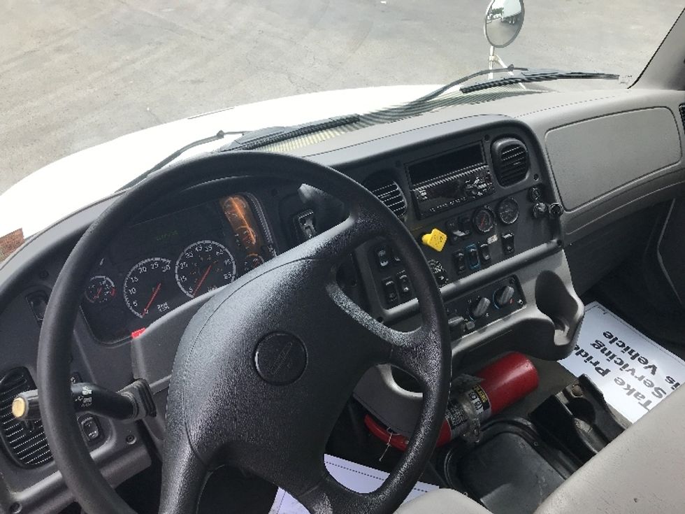 Medium Duty Box Truck-Light and Medium Duty Trucks-Freightliner-2020-M2-Akron-OH-101,555\n\t\tmiles-$ 62,000 - Image 17
