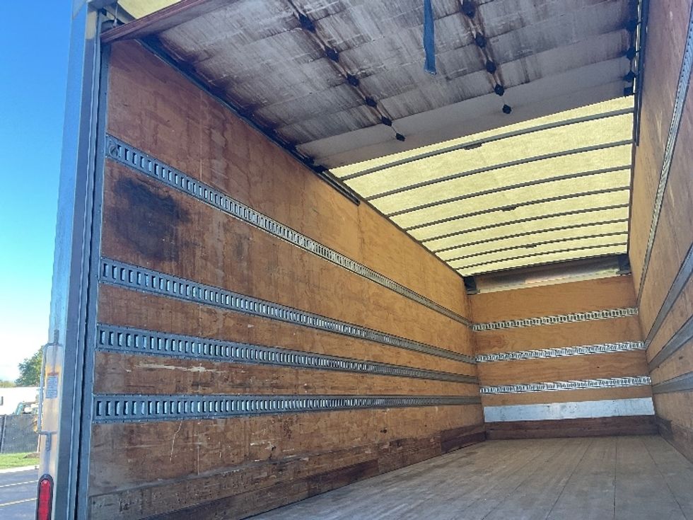 Medium Duty Box Truck-Light and Medium Duty Trucks-Freightliner-2020-M2-Akron-OH-152,611\n\t\tmiles-$ 58,000 - Image 11