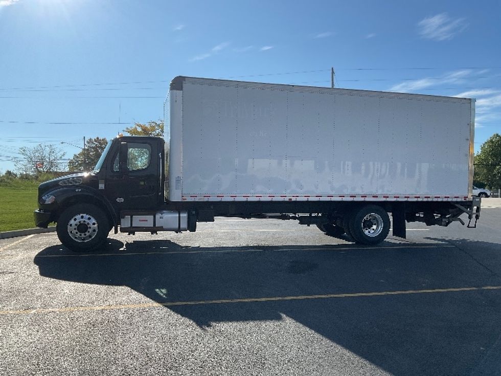 Medium Duty Box Truck-Light and Medium Duty Trucks-Freightliner-2020-M2-Akron-OH-152,611\n\t\tmiles-$ 58,000 - Image 4