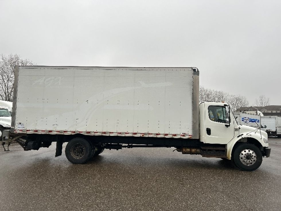 Medium Duty Box Truck-Light and Medium Duty Trucks-Freightliner-2020-M2-Akron-OH-182,748\n\t\tmiles-$ 50,500 - Image 15