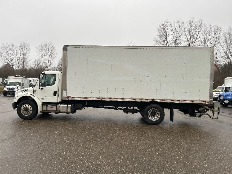 Medium Duty Box Truck-Light and Medium Duty Trucks-Freightliner-2020-M2-Akron-OH-182,748\n\t\tmiles-$ 50,500 - Image 4