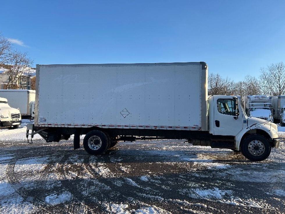 Medium Duty Box Truck-Light and Medium Duty Trucks-Freightliner-2020-M2-Akron-OH-184,014\n\t\tmiles-$ 52,250 - Image 10