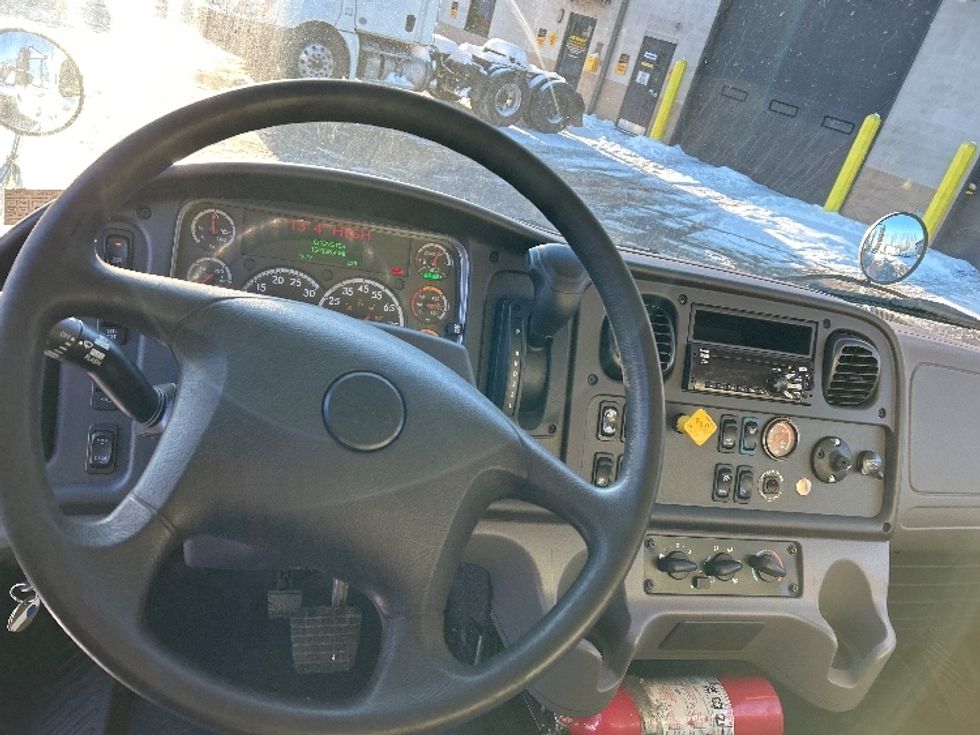 Medium Duty Box Truck-Light and Medium Duty Trucks-Freightliner-2020-M2-Akron-OH-184,014\n\t\tmiles-$ 52,250 - Image 13