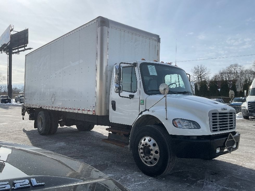 Medium Duty Box Truck-Light and Medium Duty Trucks-Freightliner-2020-M2-Akron-OH-184,213\n\t\tmiles-$ 48,000 - Image 1