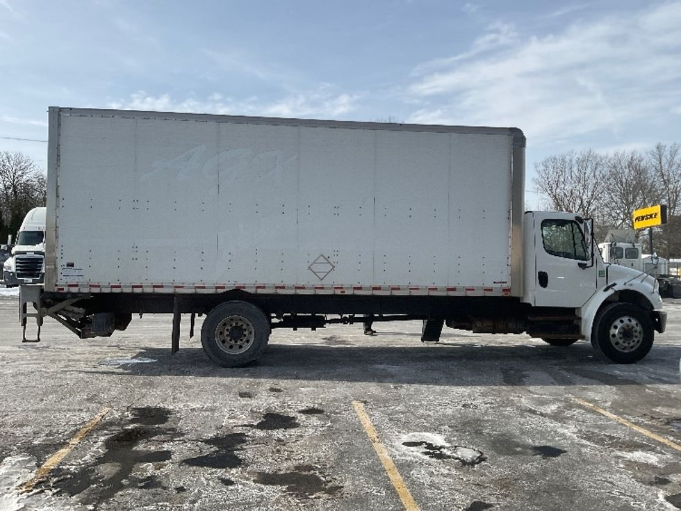 Medium Duty Box Truck-Light and Medium Duty Trucks-Freightliner-2020-M2-Akron-OH-184,213\n\t\tmiles-$ 48,000 - Image 15