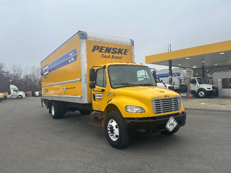 Medium Duty Box Truck-Light and Medium Duty Trucks-Freightliner-2020-M2-Akron-OH-186,931\n\t\tmiles-$ 40,250 - Image 1