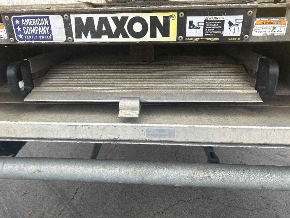 Medium Duty Box Truck-Light and Medium Duty Trucks-Freightliner-2020-M2-Akron-OH-186,931\n\t\tmiles-$ 40,250 - Image 25