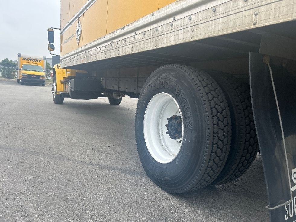Medium Duty Box Truck-Light and Medium Duty Trucks-Freightliner-2020-M2-Akron-OH-186,931\n\t\tmiles-$ 40,250 - Image 5