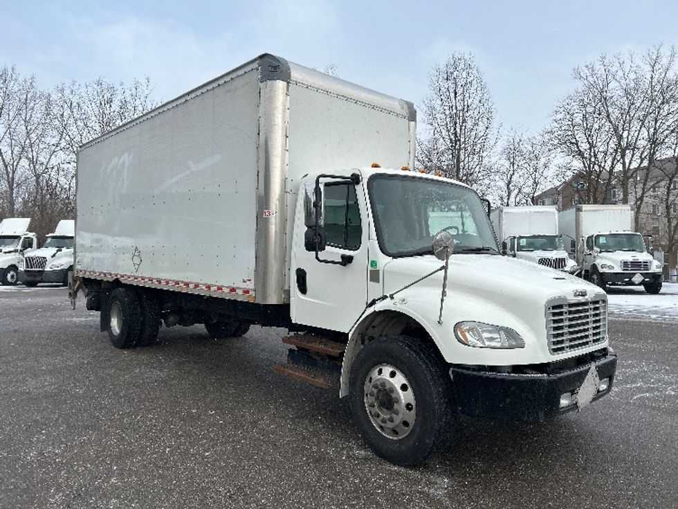 Medium Duty Box Truck-Light and Medium Duty Trucks-Freightliner-2020-M2-Akron-OH-193,304\n\t\tmiles-$ 50,750 - Image 1