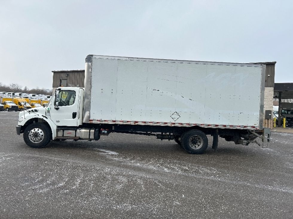 Medium Duty Box Truck-Light and Medium Duty Trucks-Freightliner-2020-M2-Akron-OH-193,304\n\t\tmiles-$ 50,750 - Image 4