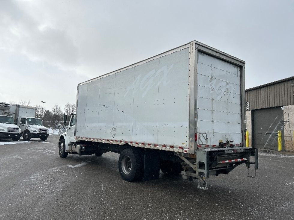 Medium Duty Box Truck-Light and Medium Duty Trucks-Freightliner-2020-M2-Akron-OH-193,304\n\t\tmiles-$ 50,750 - Image 6