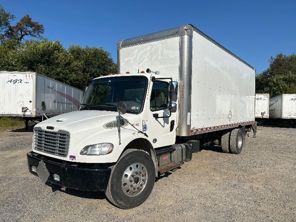Medium Duty Box Truck-Light and Medium Duty Trucks-Freightliner-2020-M2-Akron-OH-206,760\n\t\tmiles-$ 46,000 - Image 3