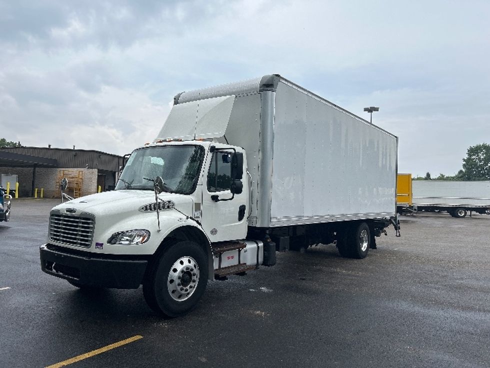 Medium Duty Box Truck-Light and Medium Duty Trucks-Freightliner-2020-M2-Akron-OH-213,089\n\t\tmiles-$ 50,250 - Image 1