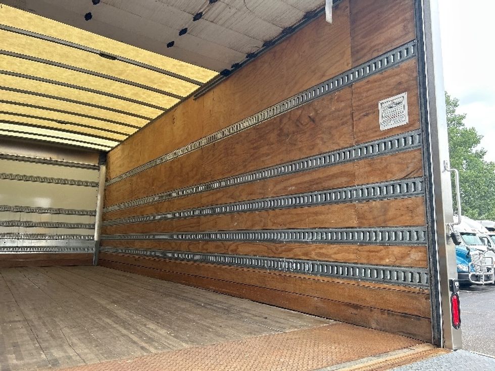 Medium Duty Box Truck-Light and Medium Duty Trucks-Freightliner-2020-M2-Akron-OH-213,089\n\t\tmiles-$ 50,250 - Image 12